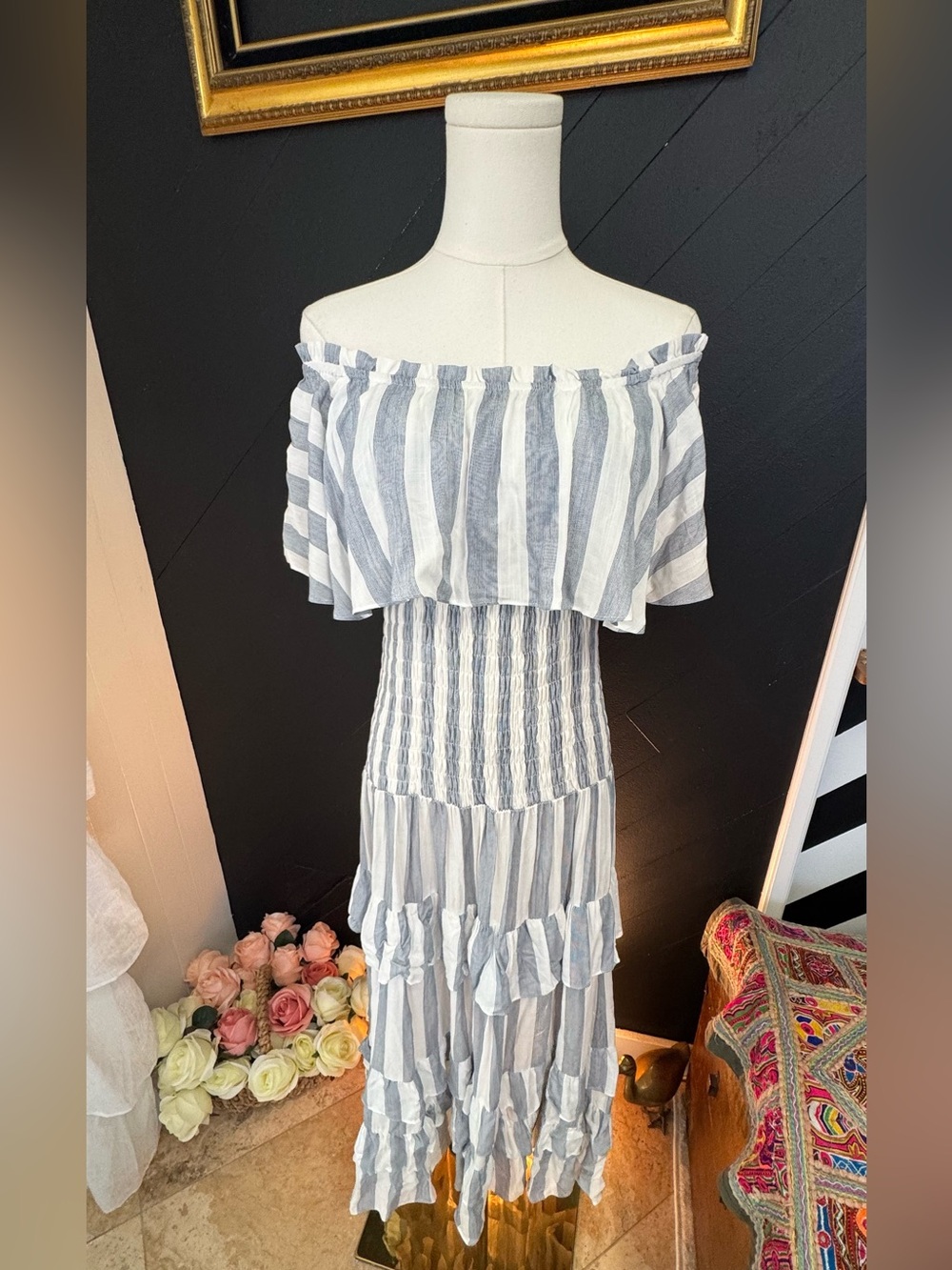 NWT Victoria’s Boutique Blue & White Striped Off-the-Shoulder Smocked Dress - Picture 2 of 14